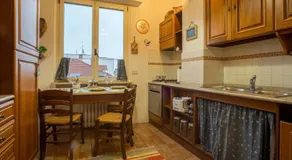 JOIVY Warm Family Flat for 4 with Terrace in Milan - Image 5