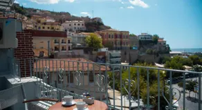 Castello Boutique Rooms - Image 4