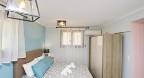 Panos House - Image 2