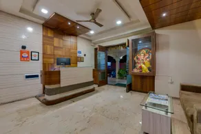 Hotel Royal Palace - Image 2