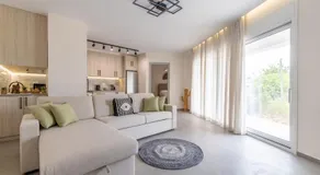 Enclave Luxury Apartments - Image 2