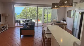 Aqua Promenade Beachfront Holiday Apartments - Image 3