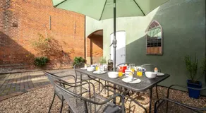 3 Bed in Cromer oc-1927 - Image 3