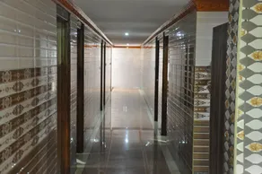 C M HOTEL NEW - Image 4