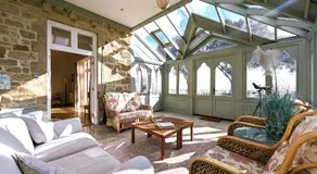 Old Vicarage Garden Apartment, Duplex Residence, Breathtaking sea views Over Shanklin Bay - Shanklin Old Village, fantastic family getaway! - Image 2