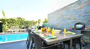 Villa Waikiki - Moradia familiar com BBQ e piscina aquecível - Image 2