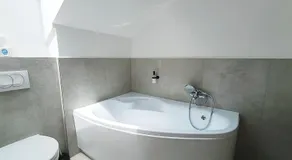Blackbird Boutique Apartment - Image 5