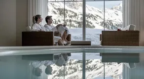 Superior Hotel Edelweiss - Image 2