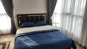 Chic 1-Bedroom Pool, Gym BTS - Image 2