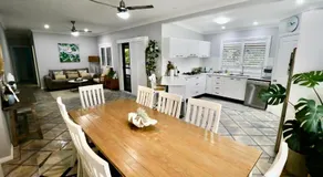 Ally’s Umina Oasis, pet-friendly spa coastal oasis - Image 2