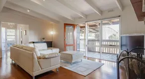 Port Philip Panorama - Bayview Retreat and Pool Bliss - Image 2