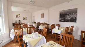 Castle Lodge - Image 2