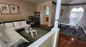 Charming Vacation House 3Be 2Ba Solar heated pool - Image 2