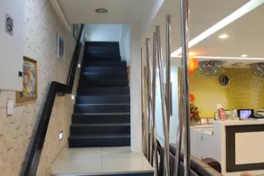 Lacomme Inn - Image 3
