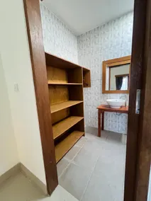 Wiryaroja Guest House - Image 5