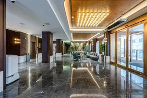Rezen Huasheng Hotel (Harbin Central Avenue Flood Control Memorial Tower) - Image 2