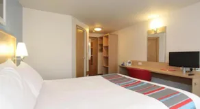 Travelodge Barrow In Furness - Image 4