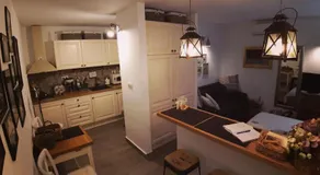 Liza's downtown apartment - Image 5