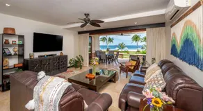 Upscale Two-Bedroom Condo in Playa Flamingo with Beautiful Oceanfront Views - Image 3