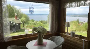 Augustas Bed & Breakfast - Image 2