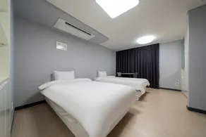Myeongga Ubleth Hotel - Image 4