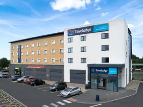 Travelodge Liverpool Stonedale Park - Image 4