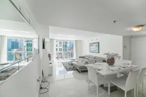 The Club at Brickell Bay - Image 3