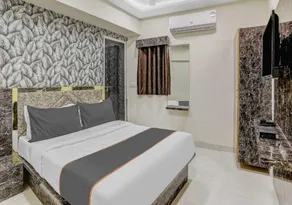 Hotel Sarovar Inn - Image 4