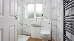 Leeward House - Donnini Apartments - Image 5