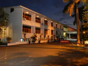 Myanmar Life Hotel - Image 2