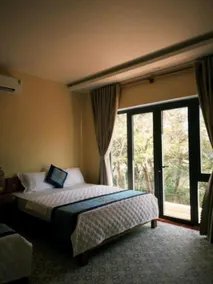 The Dune Hotel - Image 2