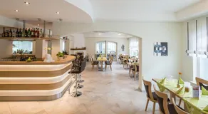Landhotel Kristall - Image 2