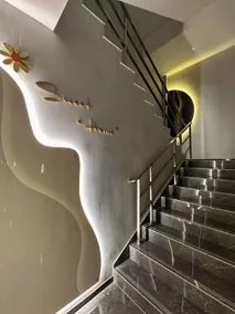 Grand Court Hotel - Image 5