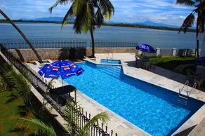 Blue Waters Resort - Image 2