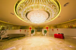 Golden Shining Gulf Hot Spring Resort Hotel - Image 5