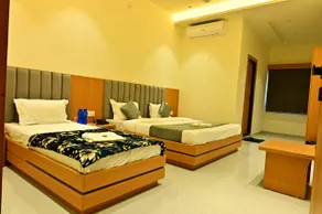 Hotel Aakar - Image 2