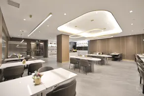 Home Inn Neo Changchun Railway Station South Exit - Image 3
