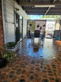 Sandy's Garden Retreat - Image 4