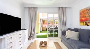 Eden Rentals Duke-Paradise Jacuzzi Terrace Retreat - Image 2