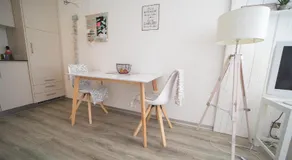 Studio Living... - Image 3