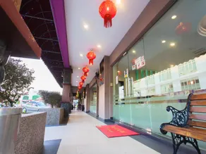 Lavender Inn Nusa Bestari - Image 2