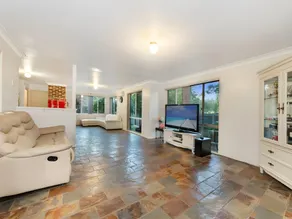 MetaWise Cozy Family Room 1 in Shared Home Free Parking - Image 2