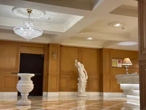 Grand Pleasure Spring Hotel - Image 4