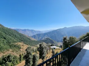 Goroomgo Grand Kailash View Homestay HP - Image 5