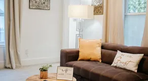 NEW!! Lovely unit w/ PRIVATE Hot Tub and patio! - Image 4
