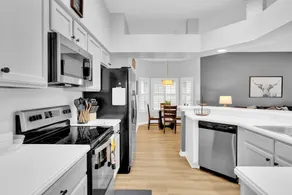 Stunning West Haven Villa with Private Pool Spa and Balcony Near Disney - Image 2