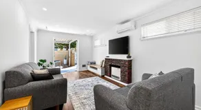 PERTH7 - The Courtyard Nook - Image 2