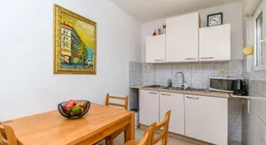 House Petar - Image 3