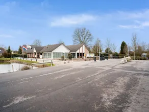 Nice bungalow in Beek with hot tub - Image 5