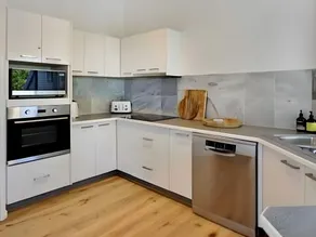 Advance Place - Image 3